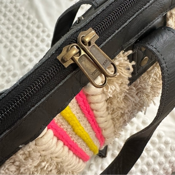 Stanley Street Crossbody Bag Backpack  Multicolor Fuzzy Day to Day Boho Hobo - Picture 13 of 16